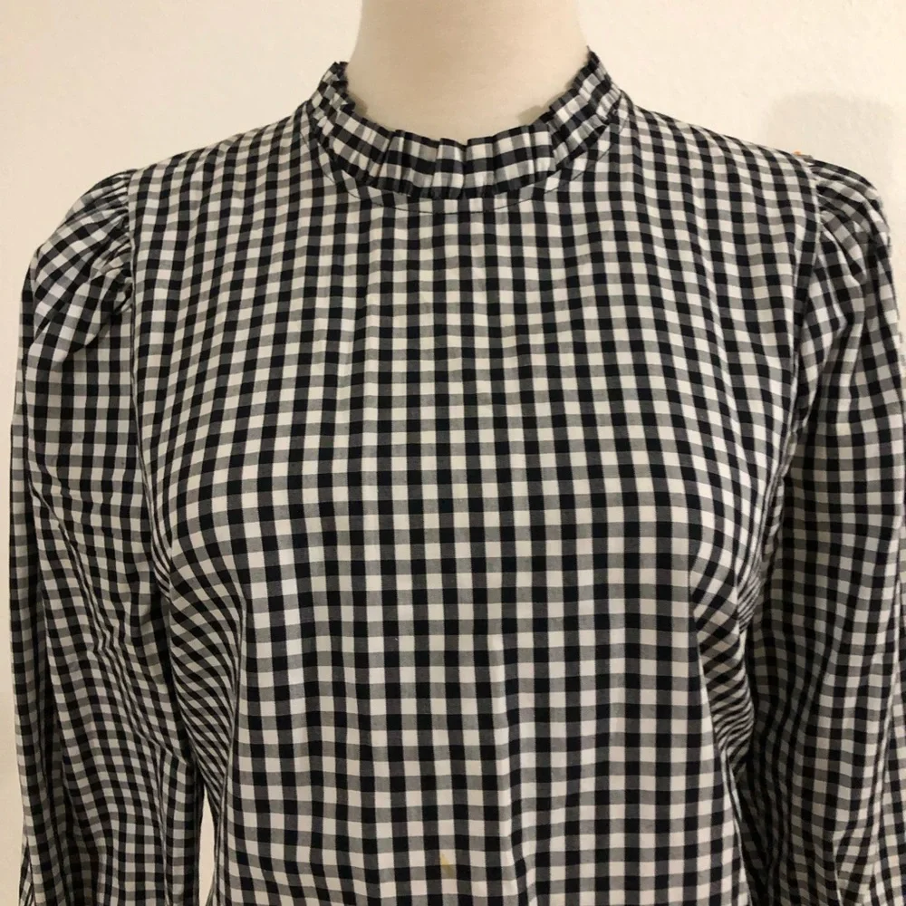 Zara Women’s Black and White Checkered Long Sleeves Blouse